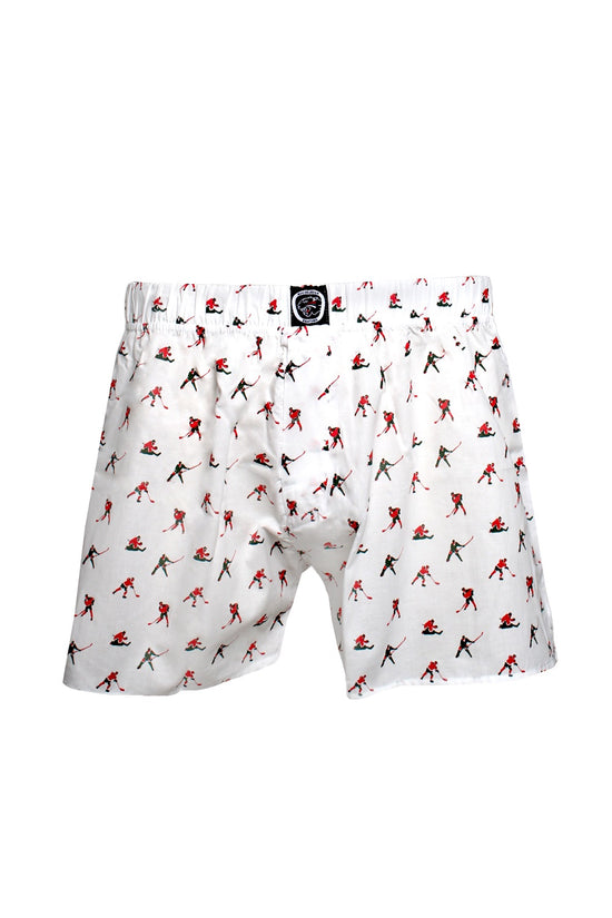 weiße Boxershort mit Mini-Eishockeyspielern in rot und grün.