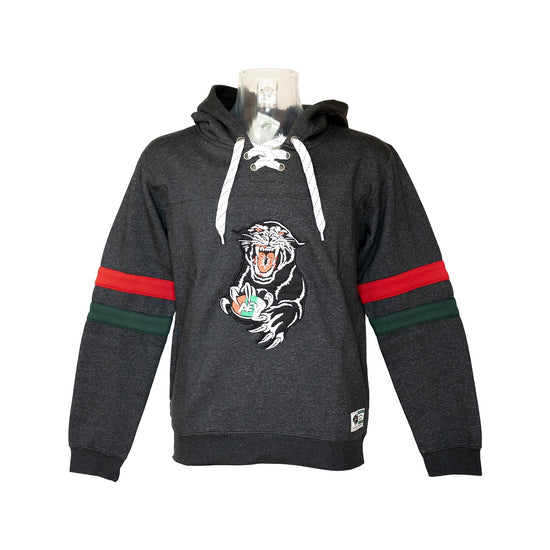 Hoody mit Retro-Panther Stick, rot-grünen Streifen auf den Ärmeln und Schnürsenkeln (nicht bei Gr .128-152) 