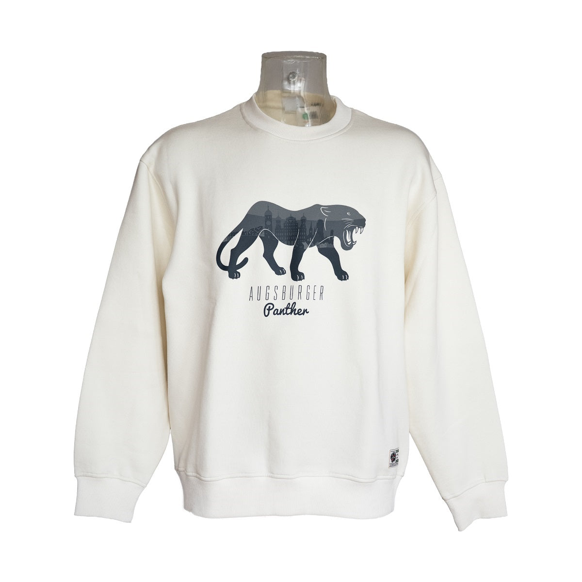 Cremeweißer Sweater mit Panther, in welchem eine Skyline von Augsburg zu sehen ist. Darunter steht "Augsburger Panther".